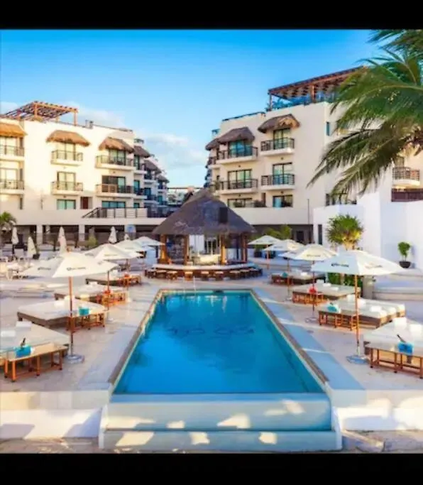 Top Vip! Pent-House With Your Private Pool & Chairs 2 Bedrooms Playa del Carmen